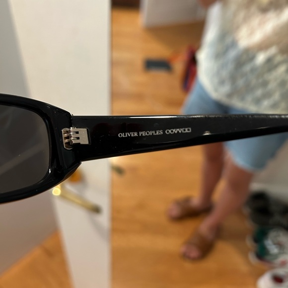 Oliver People’s Y2K Vintage Sunglasses - Picture 3 of 4